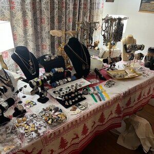 Estate Jewelry Sale $10 Starts -LIVE SHOW Friday 12/12/25 6PM Mountain.